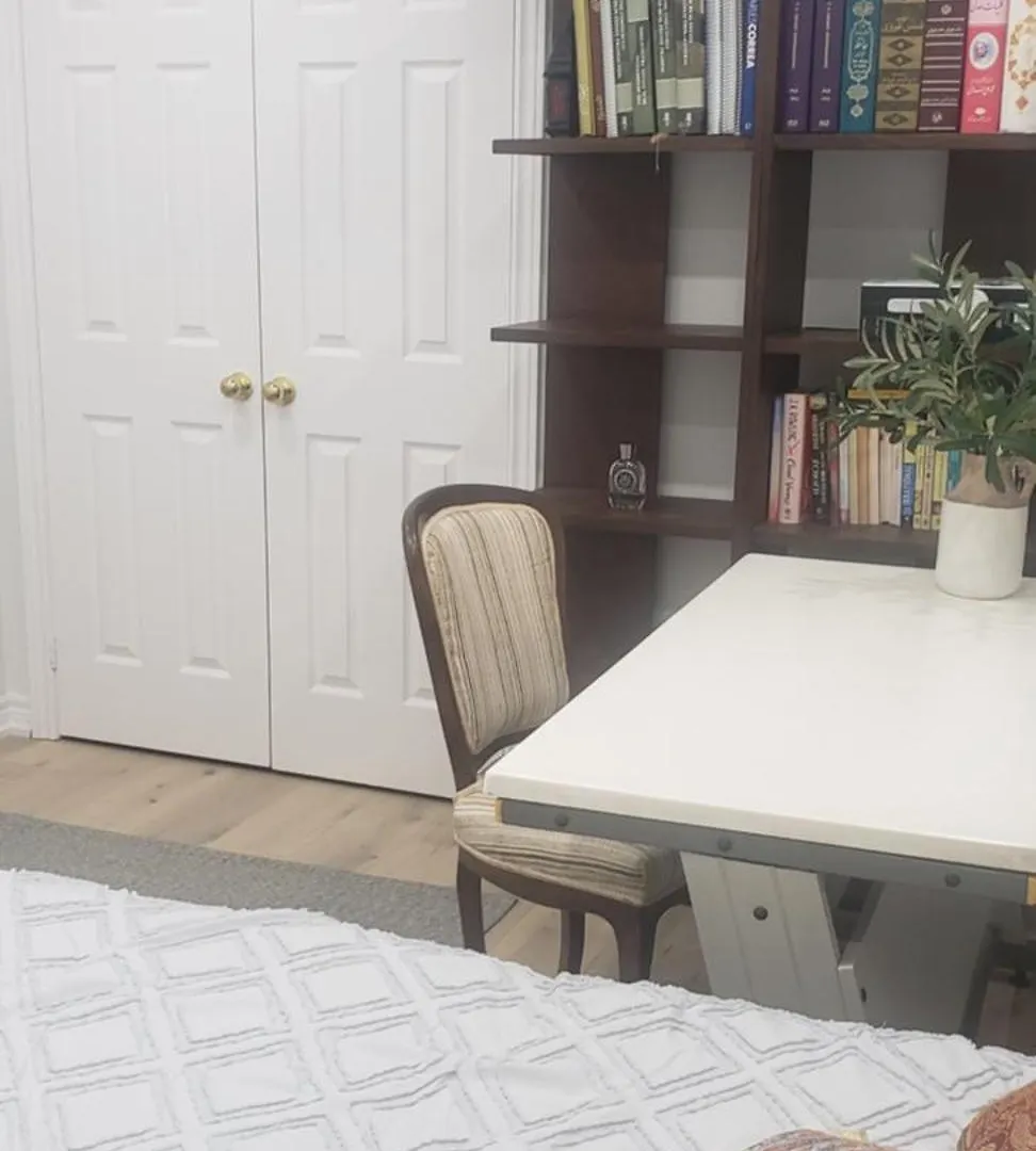 Beach House 0*, Toronto